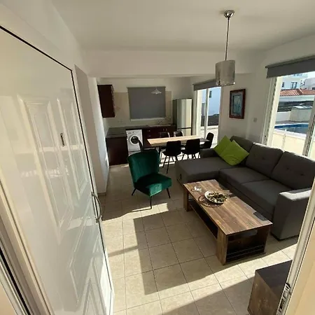 Διαμέρισμα Cosy In Kato With Pool Access *