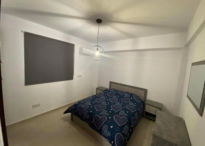 דירה Cosy In Kato With Pool Access *