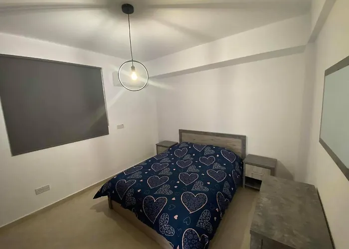 Cosy In Kato With Pool Access Apartmán